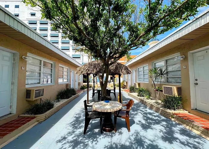 St Maurice Beach Inn