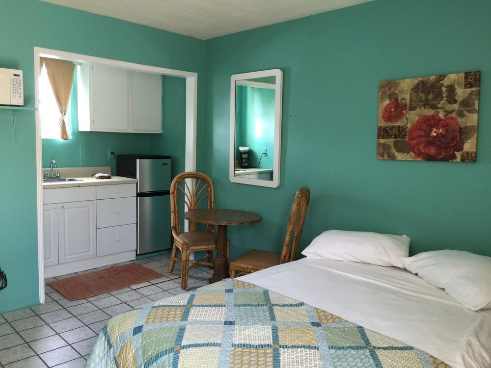 Inn St Maurice Hollywood